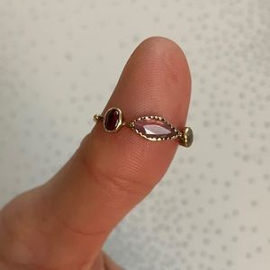 Dorette three stone unique ring size 6.5